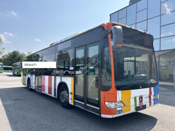 Autobús interurbano Mercedes