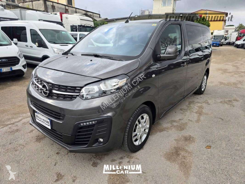 Furgoneta Opel LIFE 9 POSTI 2020
