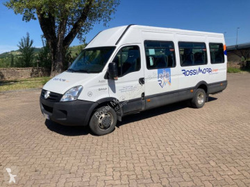 Autobús minibús Iveco