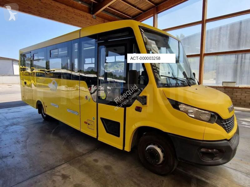 Autobús Iveco Indcar