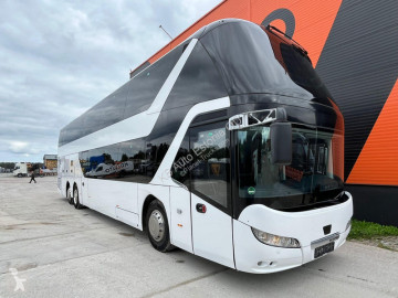 Autobús midibus Neoplan