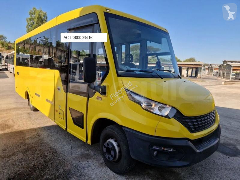 Autobús Iveco Indcar
