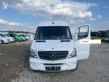 Autobus minibus Mercedes
