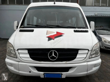 Autobús minibús Mercedes