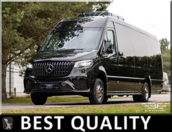 Autobús minibús Mercedes nuevo