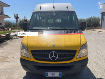 Autobús minibús Mercedes