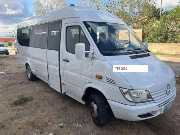 Autobús minibús Mercedes
