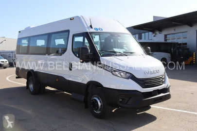 Autobús minibús Iveco nuevo