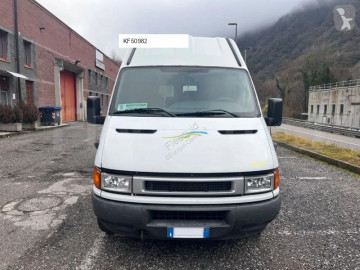 Autobus Iveco Daily