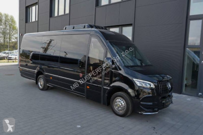 Градски автобус вътрешноградски Mercedes нови