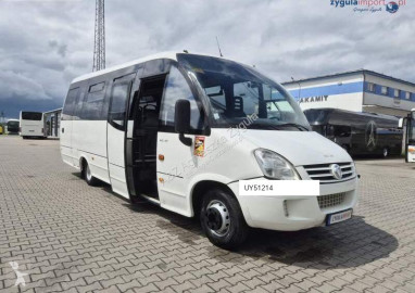Градски автобус Iveco WING INDCAR