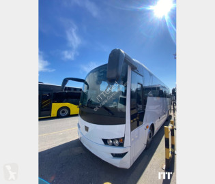 Autobús Isuzu nuevo
