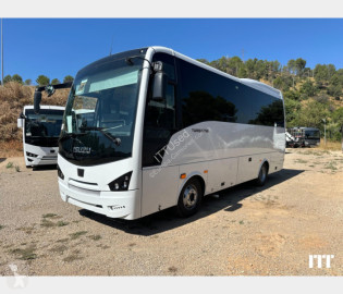 Autobús Isuzu nuevo