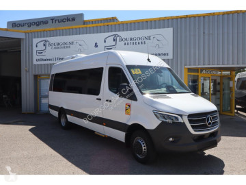 Minibus Mercedes