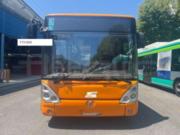 Autobús interurbano Iveco