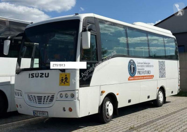 Градски автобус вътрешноградски Isuzu