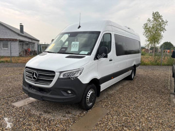 Autobus minibus Mercedes neuf