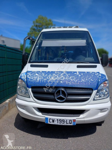 Minibús Mercedes