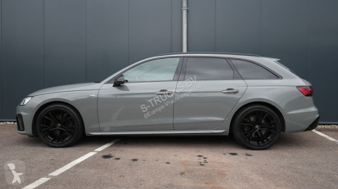 باص صغير Audi