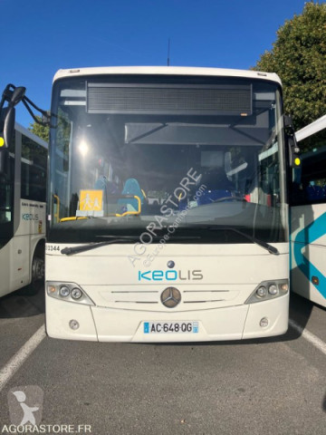 Camioneta de linha Mercedes