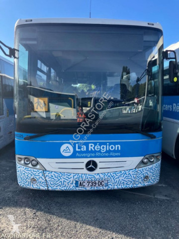 Camioneta de linha Mercedes