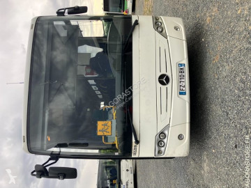Camioneta de linha Mercedes
