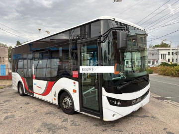 Autobussen interlokaal / stedelijk Isuzu