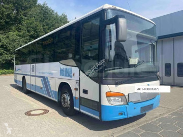 Autobussen Setra S412