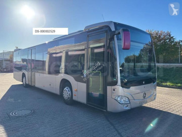 Autobús interurbano Mercedes