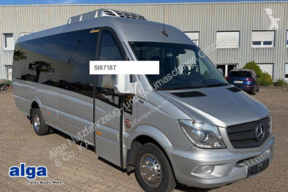 Minibus Mercedes
