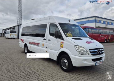 Minibus Mercedes