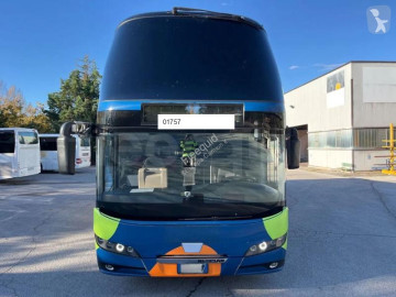 Neoplan bus