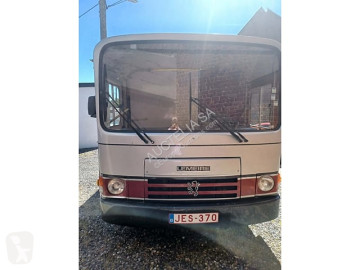 PeugeotJ9
