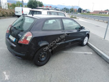 Fiat STILO voiture citadine occasion