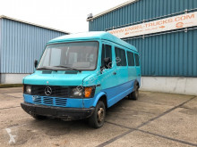 奔驰 409D LN 18 PERSONS BUS (MANUAL GEARBOX / 6 TIRES / POWER STEERING) 小型客车(小巴) 二手