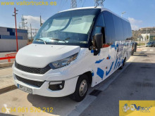 Minibús Iveco Daily 70C18