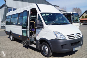 microbuz Iveco
