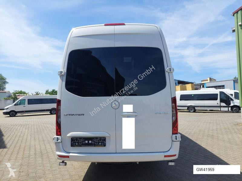 Buss Mercedes 519 AHK