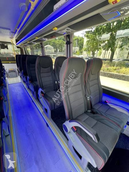 Autobuz Iveco Cuby 24+19+Rampe d'accès handicapé