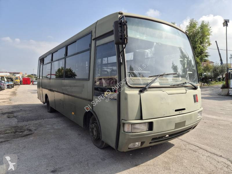 Autobuz Cacciamali A100