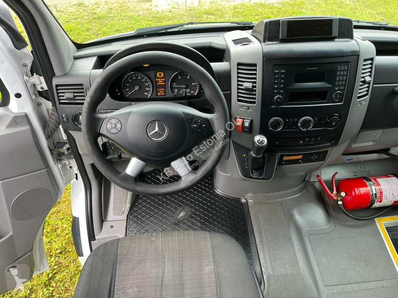 Autobus Mercedes 516 CDI / 19 + 1 SEATS / AC