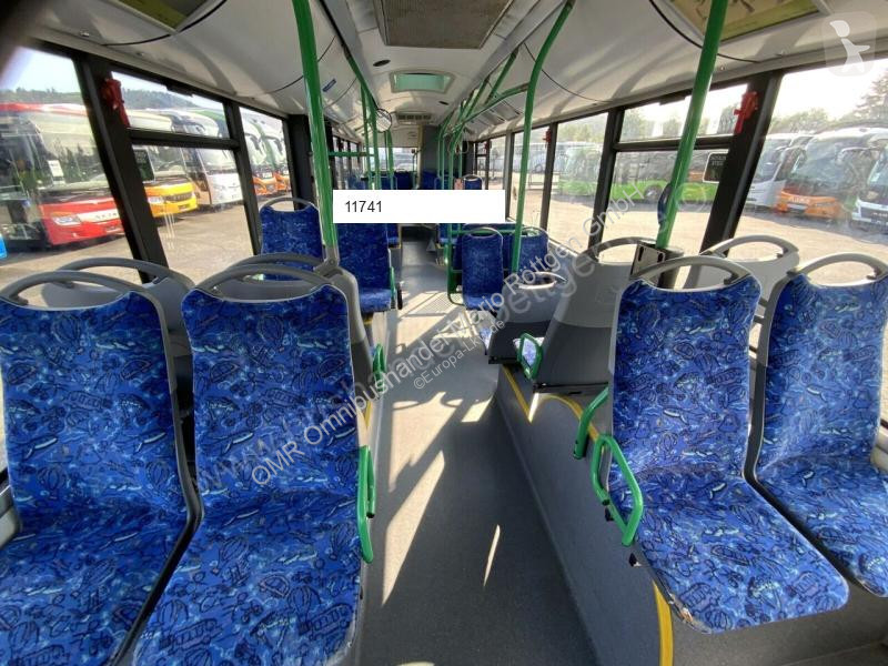Autobussen Solaris 12