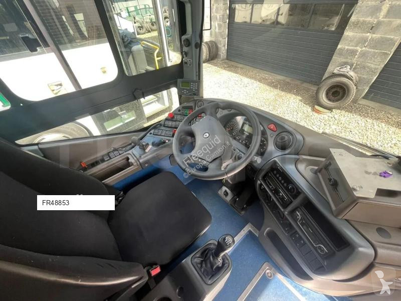 باص Iveco