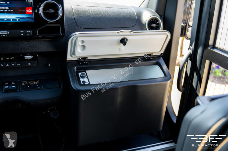 Furgoneta Mercedes SPRINTER 519 XXL, LUXURY...