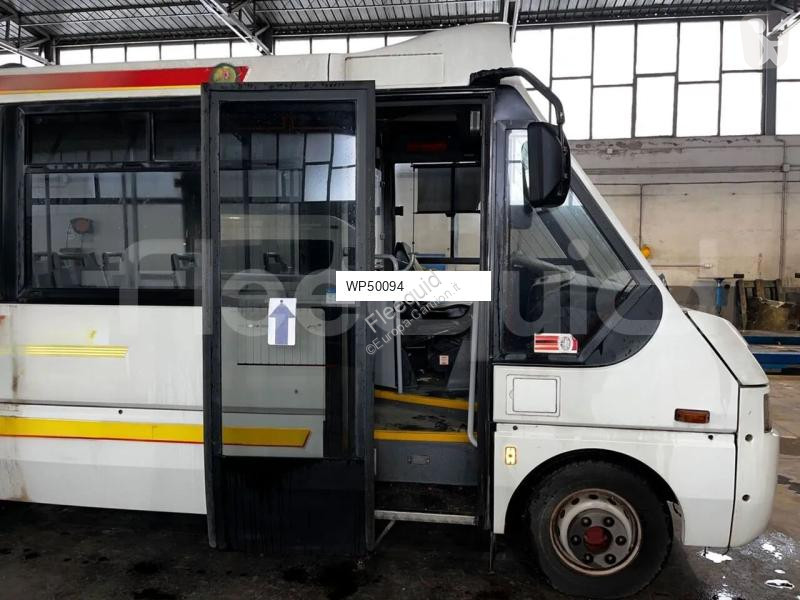 باص Iveco Cacciamali