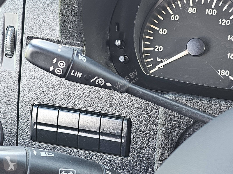 Furgoneta Mercedes 213 ac 9-pers EURO6