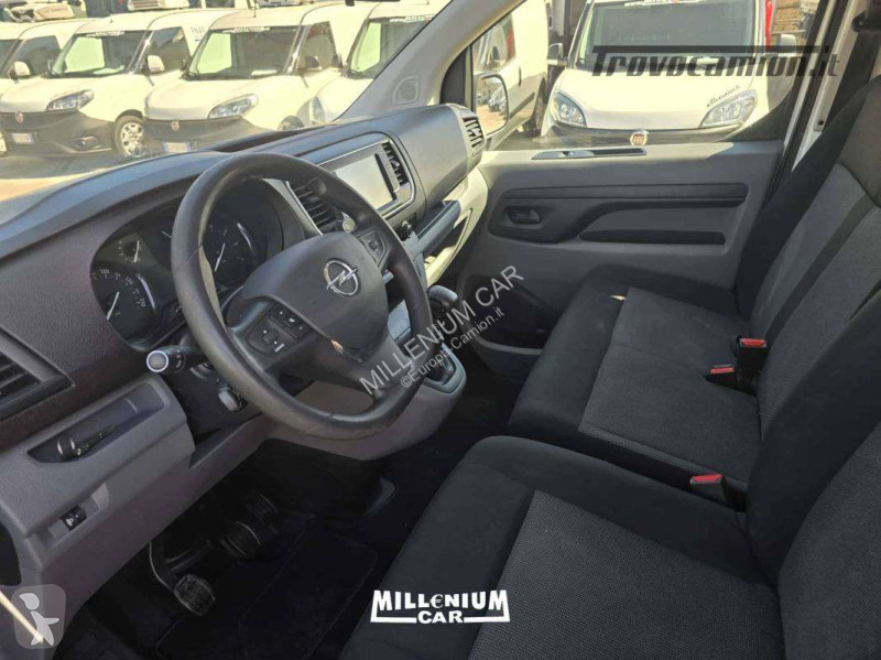 Véhicule utilitaire Opel OPEL  2021 (9 POSTI)...