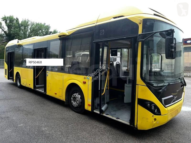 باص Volvo 7900