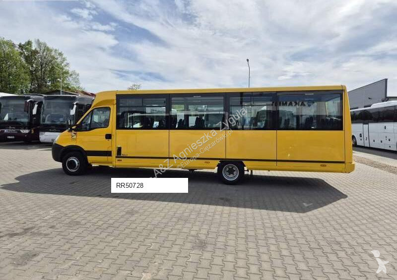 Градски автобус Iveco APTINEO 65J17