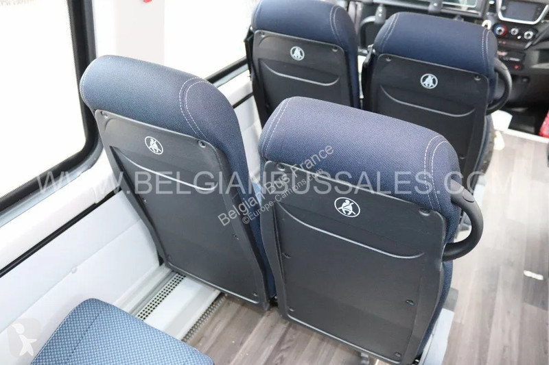 Véhicule utilitaire Iveco / 7.6m / Automatic /...